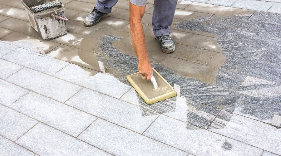 Expert top industrial roofings services in Larchwood, IA